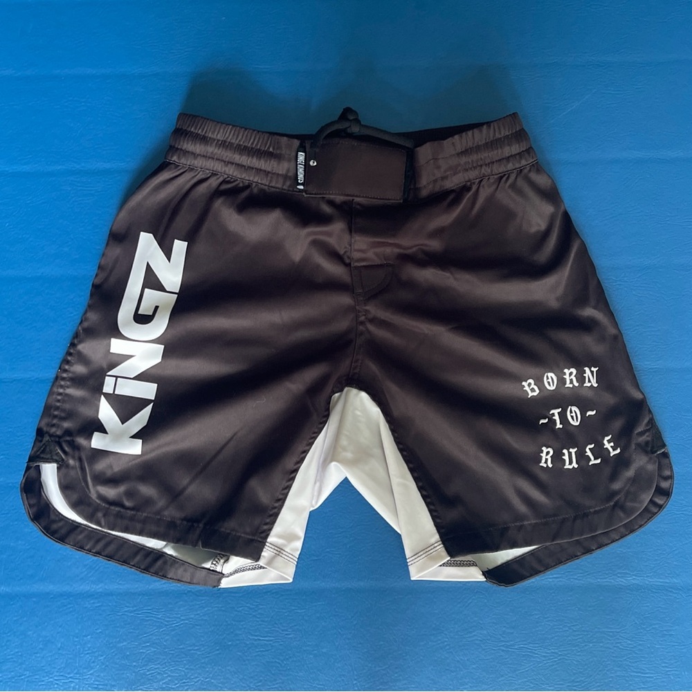 Kinz Born to Rule Fight Shorts Size Medium – BJJ MMA Grappling No-Gi Gear